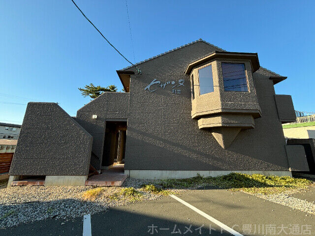 拡大写真:セザンヌ町並 1階110の建物外観