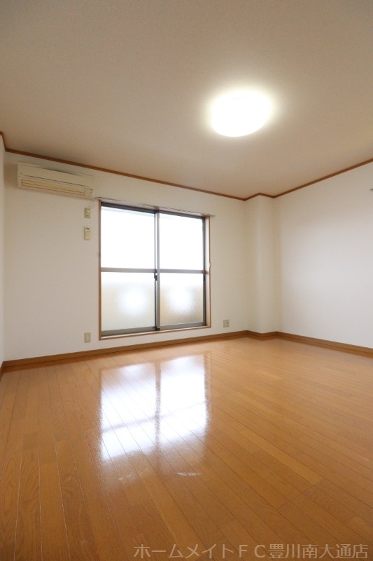 拡大写真：サウス・アヴェニュー 3階302の同型別部屋