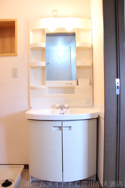 拡大写真:パシオン 1階102の同型別部屋