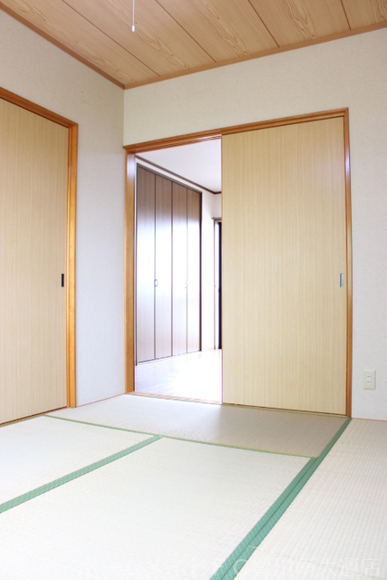 拡大写真:パシオン 1階102の同型別部屋