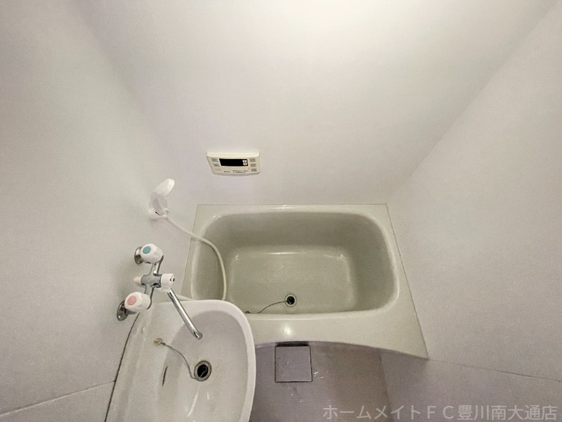 拡大写真:クレシタICHI 1階103のバス