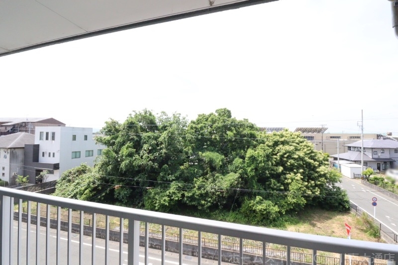 拡大写真:メゾンノウブル 3階302の眺望