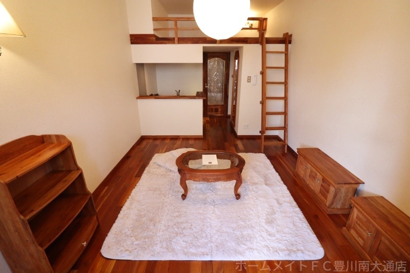 拡大写真:セザンヌ町並 1階101の同型別部屋写真