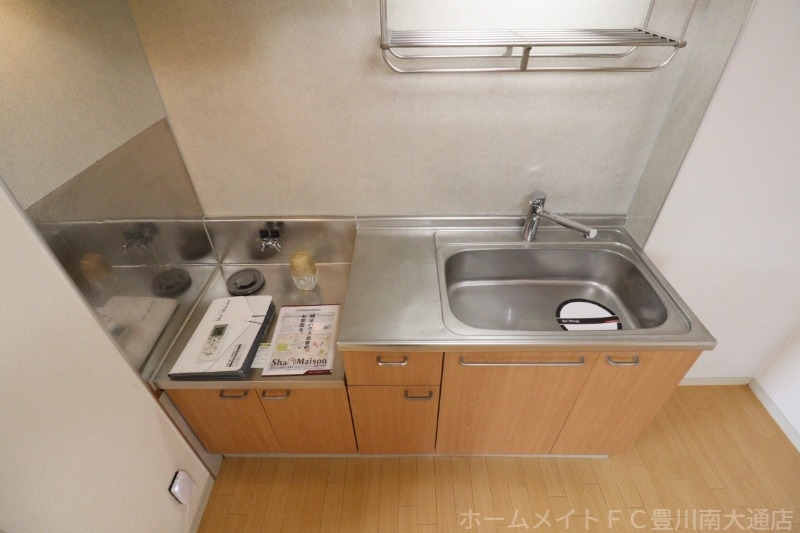 拡大写真:ウインドワートEAST 2階E201のキッチン