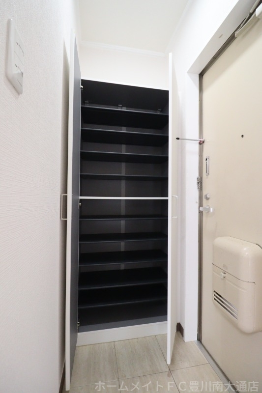 拡大写真:エスパース上宿 1階101の収納