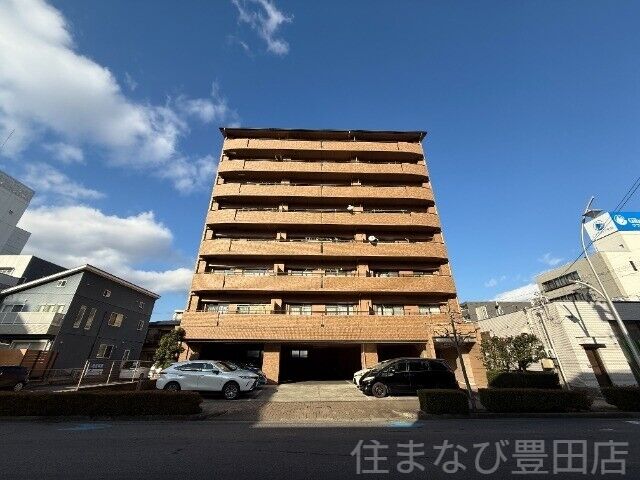 拡大写真：バードランド 4階403の外観