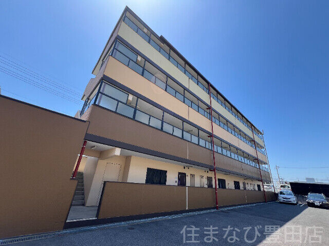 レイクアベニュー白鳥の外観