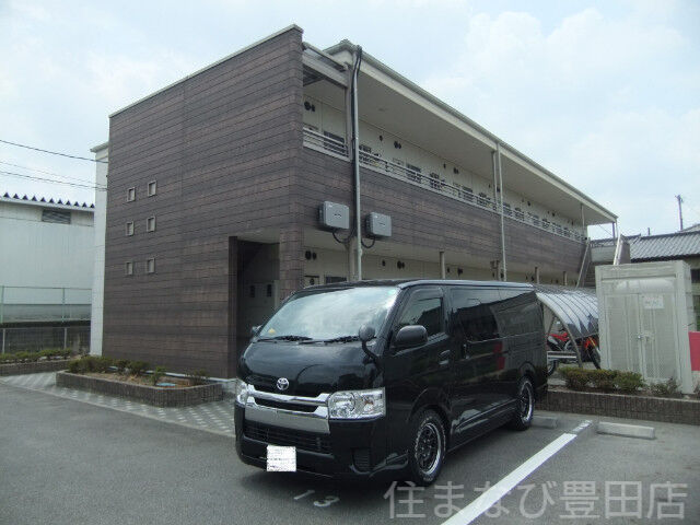 拡大写真:LUNA ROCCIA 1階101の建物外観