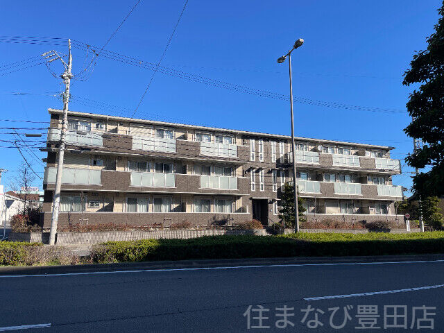 ユイマール浄水の外観
