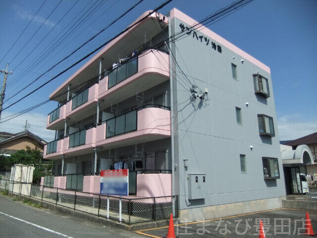 拡大写真:サンハイツ池田 3階302の建物外観