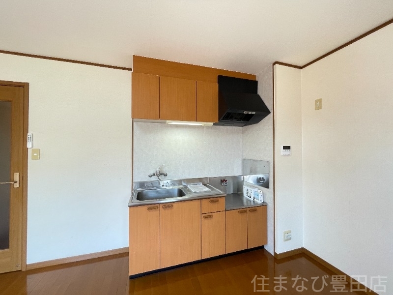 拡大写真:ヨーロピアンシャレー東新煉瓦の家 2階203のキッチン