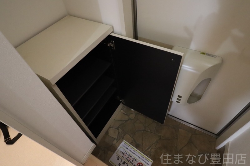 拡大写真:LUNA ROCCIA 1階101の同型タイプ