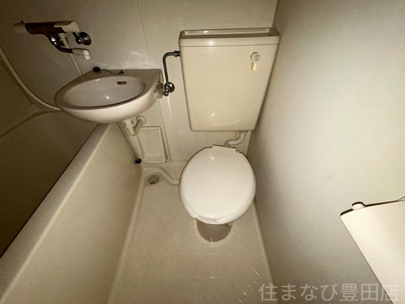 拡大写真:GATHER24 2階201のトイレ