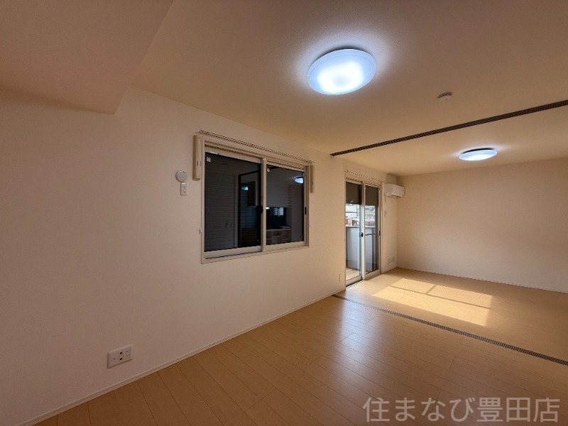 拡大写真:守美 1階102の同型タイプ