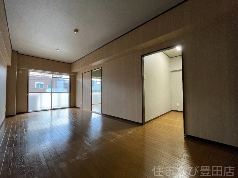 拡大写真:サンハイツ池田 3階302の同型別部屋写真