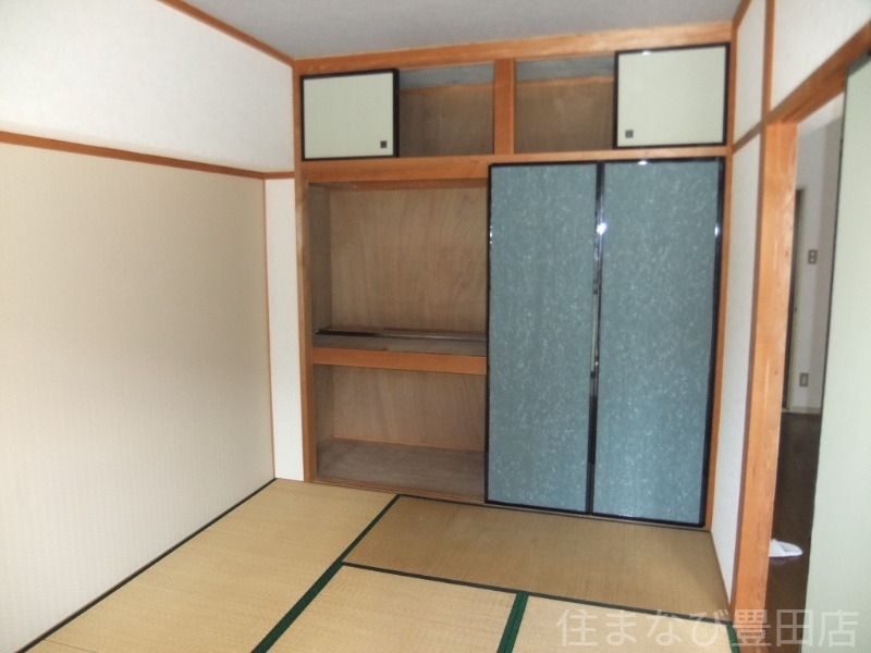 拡大写真:サンハイツ池田 3階302の同型別部屋写真