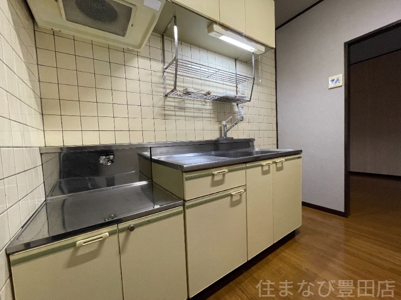 拡大写真:サンハイツ池田 3階302の同型別部屋写真