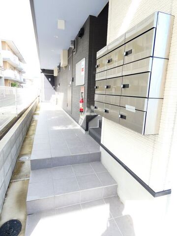 拡大写真:尼崎市次屋2丁目 1階101の外観