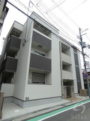 尼崎市西桜木町の外観