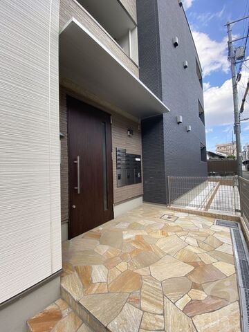 拡大写真:大阪市東淀川区下新庄4丁目 2階203の外観