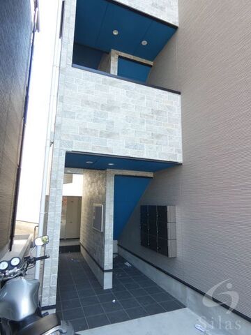 拡大写真:尼崎市大庄 西町3丁目 3階301の外観