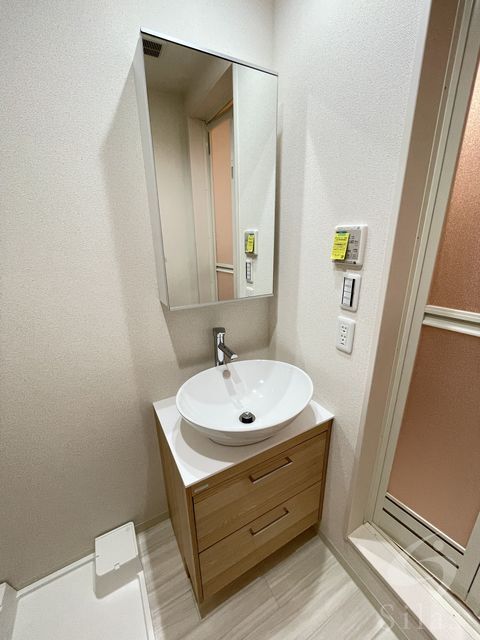 拡大写真:豊中市服部西町3丁目 3階302の同仕様