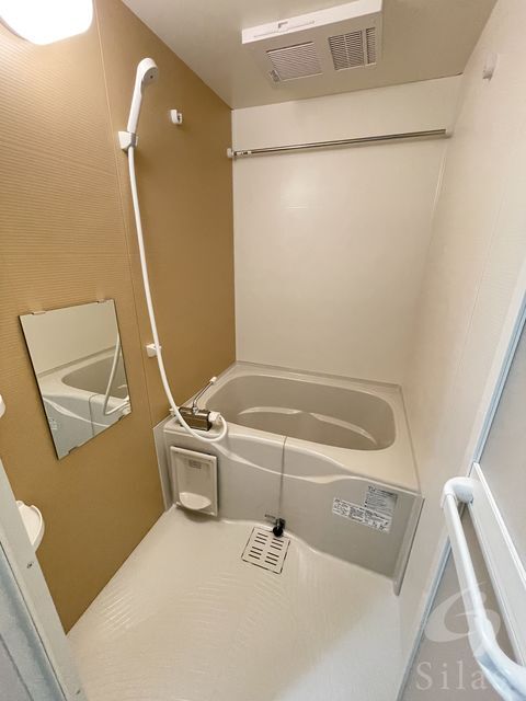 拡大写真:豊中市服部西町3丁目 3階302の同仕様