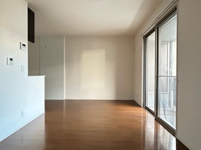 拡大写真:吹田市山田 東4丁目 1階102の内観