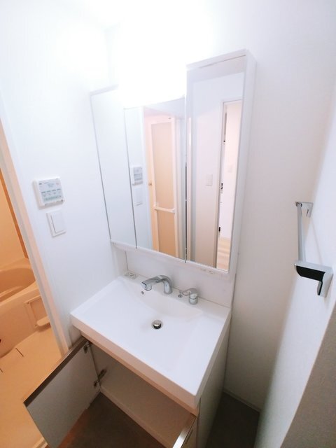 拡大写真:吹田市岸部中3丁目 4階403の内観