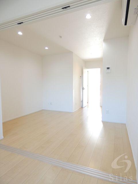 拡大写真:尼崎市大庄 西町3丁目 3階301の内観