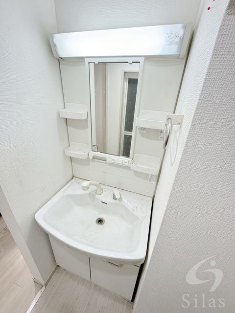 拡大写真:アレグレス 栄町 1階103の内観