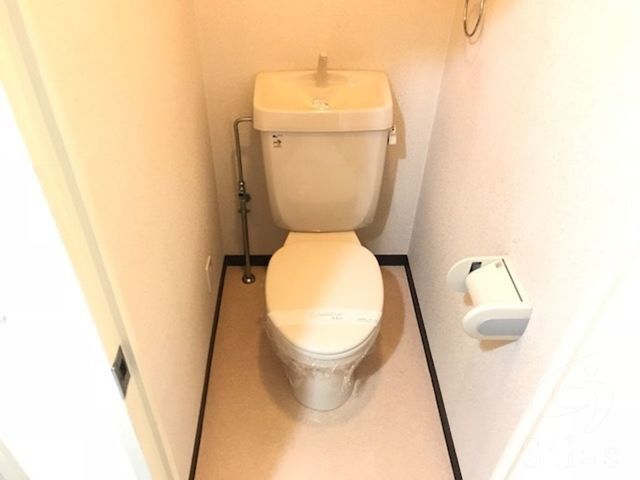 拡大写真:東大阪市長堂3丁目 2階205の内観