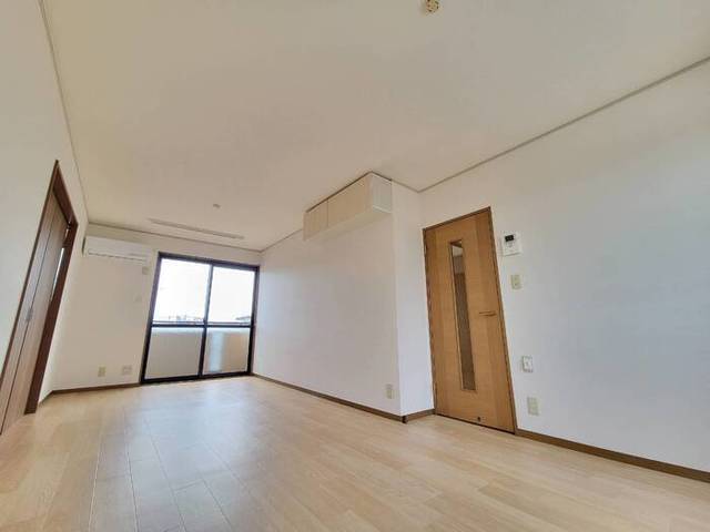 拡大写真:宝塚市鹿塩1丁目 2階202の内観