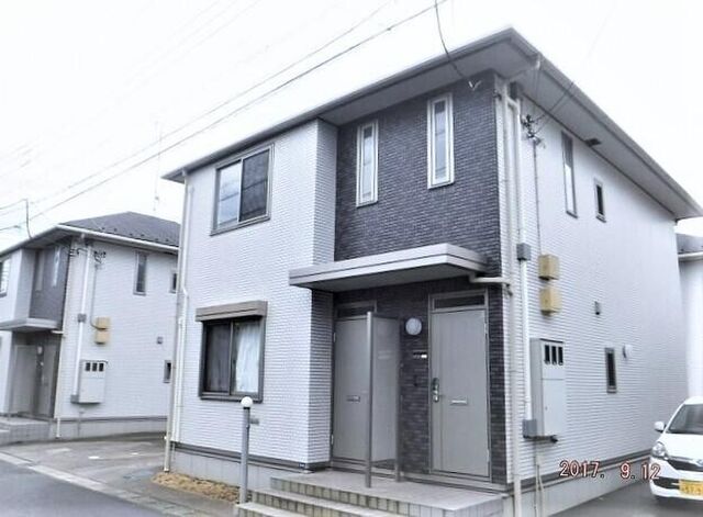 写真：シャルマン D棟の外観