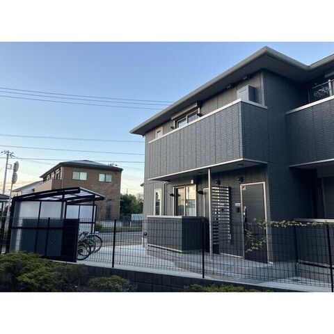 TOSHO West幕張の外観