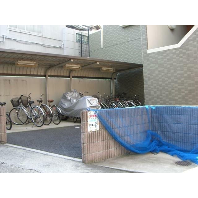 拡大写真：フォーレスト 2階202の内観