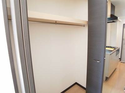 拡大写真:グランキャッスル 3階303の収納