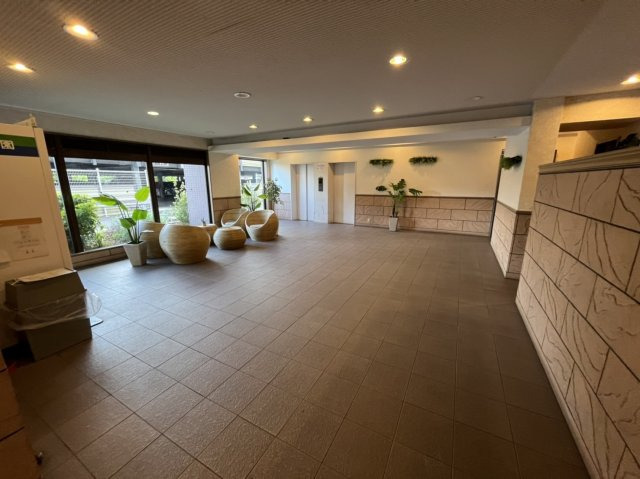 拡大写真:千葉市若葉区高品町 3階315のロビー