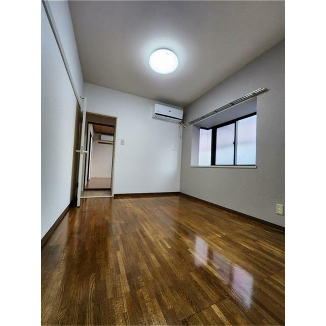 拡大写真:エスパル汐見 5階501の内観