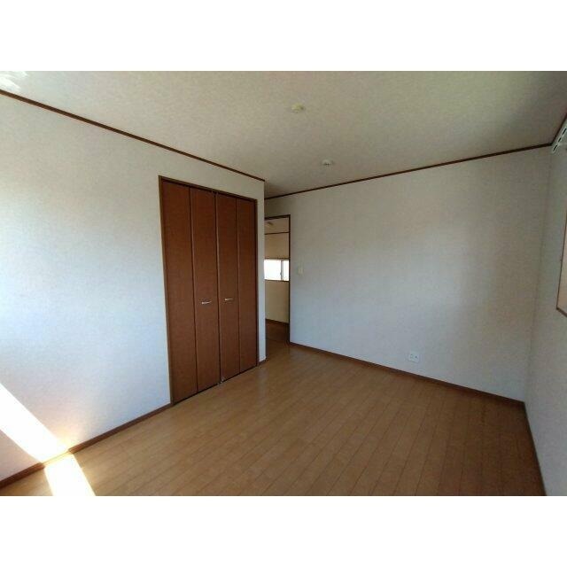 拡大写真:千葉市中央区椿森6丁目 1の洋室