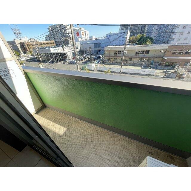 拡大写真:千葉市花見川区幕張町5丁目 1階102のバルコニー