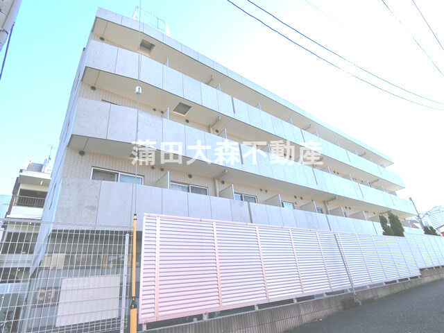 拡大写真：プレール・ドゥーク下丸子 1階105の2012年7月築　RC鉄筋コンクリート造地上5階建て総戸数46戸の分譲