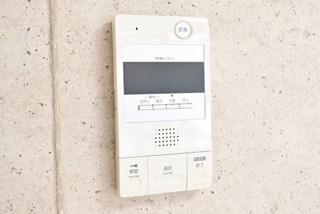 拡大写真:イルビラージュ仲六郷 2階202のTVモニターホン