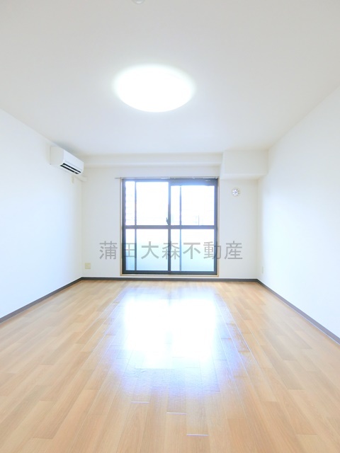 拡大写真:コアタカセ 5階502の居間