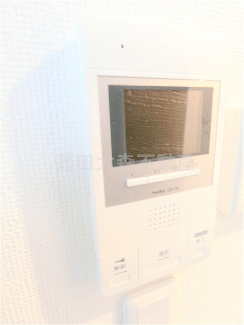 拡大写真:スカイヒルズ羽田 1階103のTVモニター付 インターホン