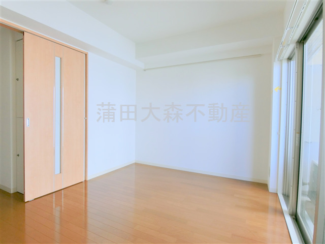 拡大写真:アバンセ 3階303の居間