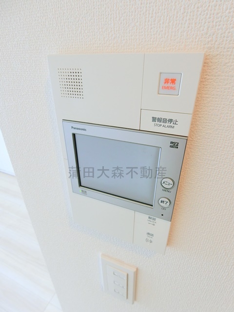 拡大写真:デュオステージ蒲田 13階1304のモニター付きインターホン