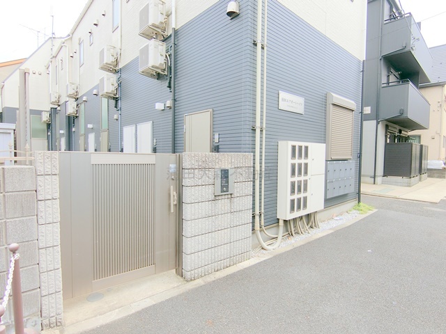 拡大写真:羽田エアポートハイツ 2階202のゲート式のオートロック