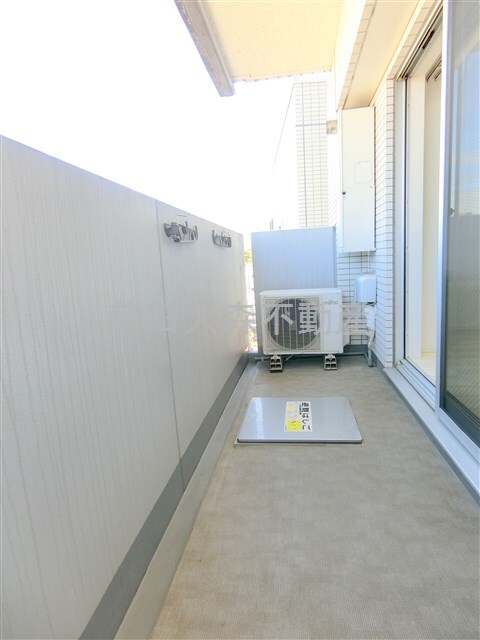 拡大写真:AXAS千鳥町アジールコートSta. 7階701のバルコニー