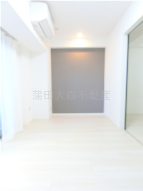 拡大写真:LIBR GRANT羽田 4階409の居間